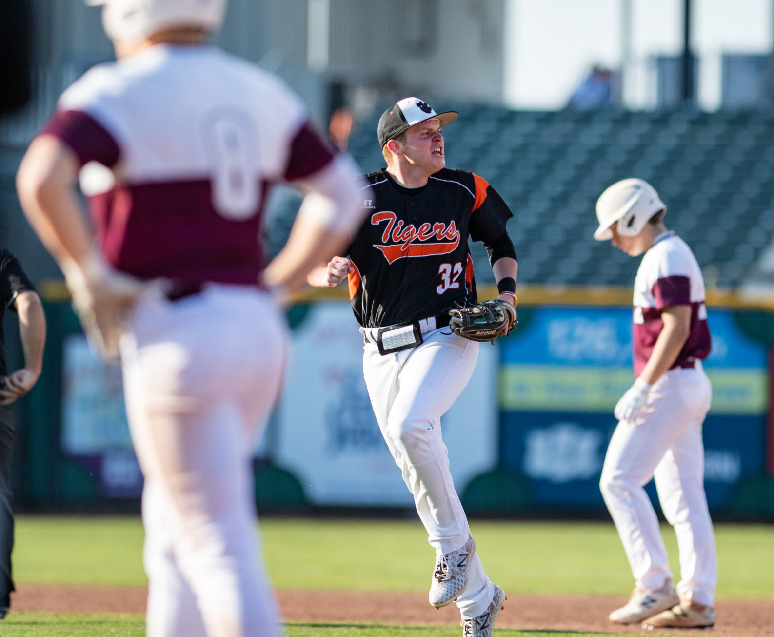 Waverly vs. Hastings, 5.13